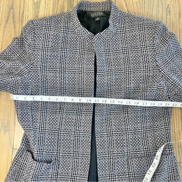 Kasper Vintage Women’s Wool Polyester Blend Blazer with Pockets Size 12 - Picture 12 of 14